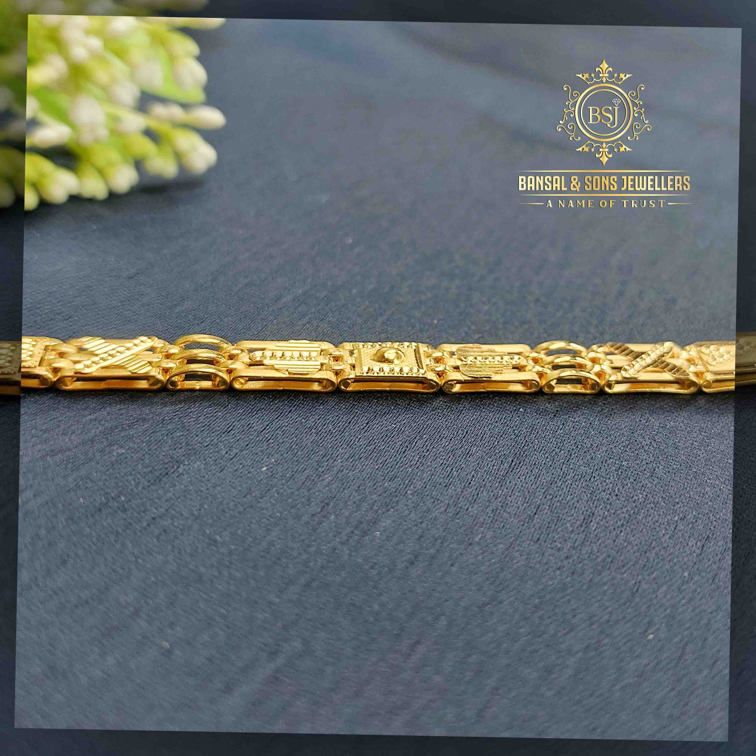 14.Gold gents bracelet - Image 3