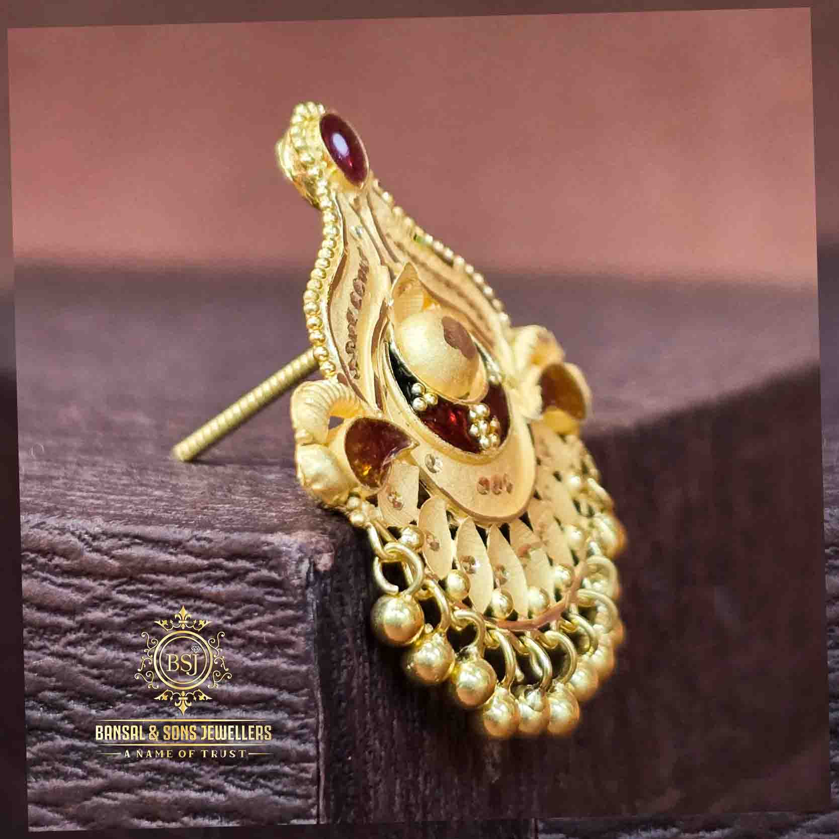 24.Gold earring - Image 2