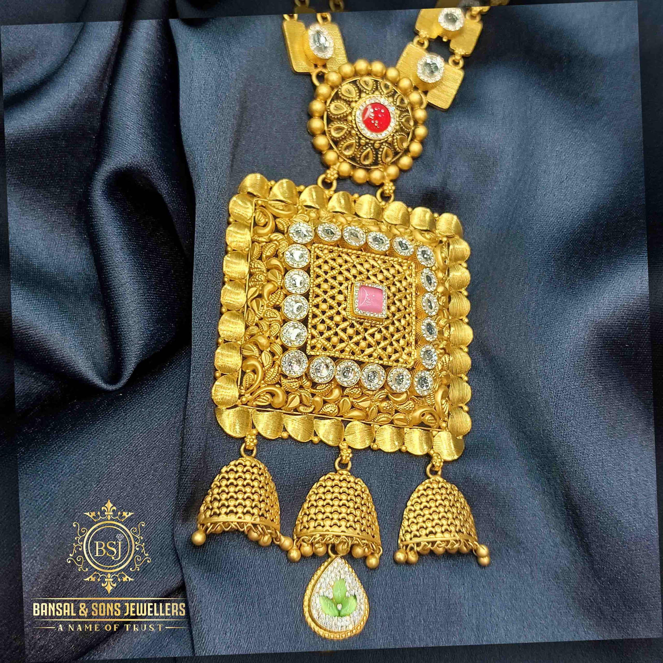 26. Antique long set - Image 3