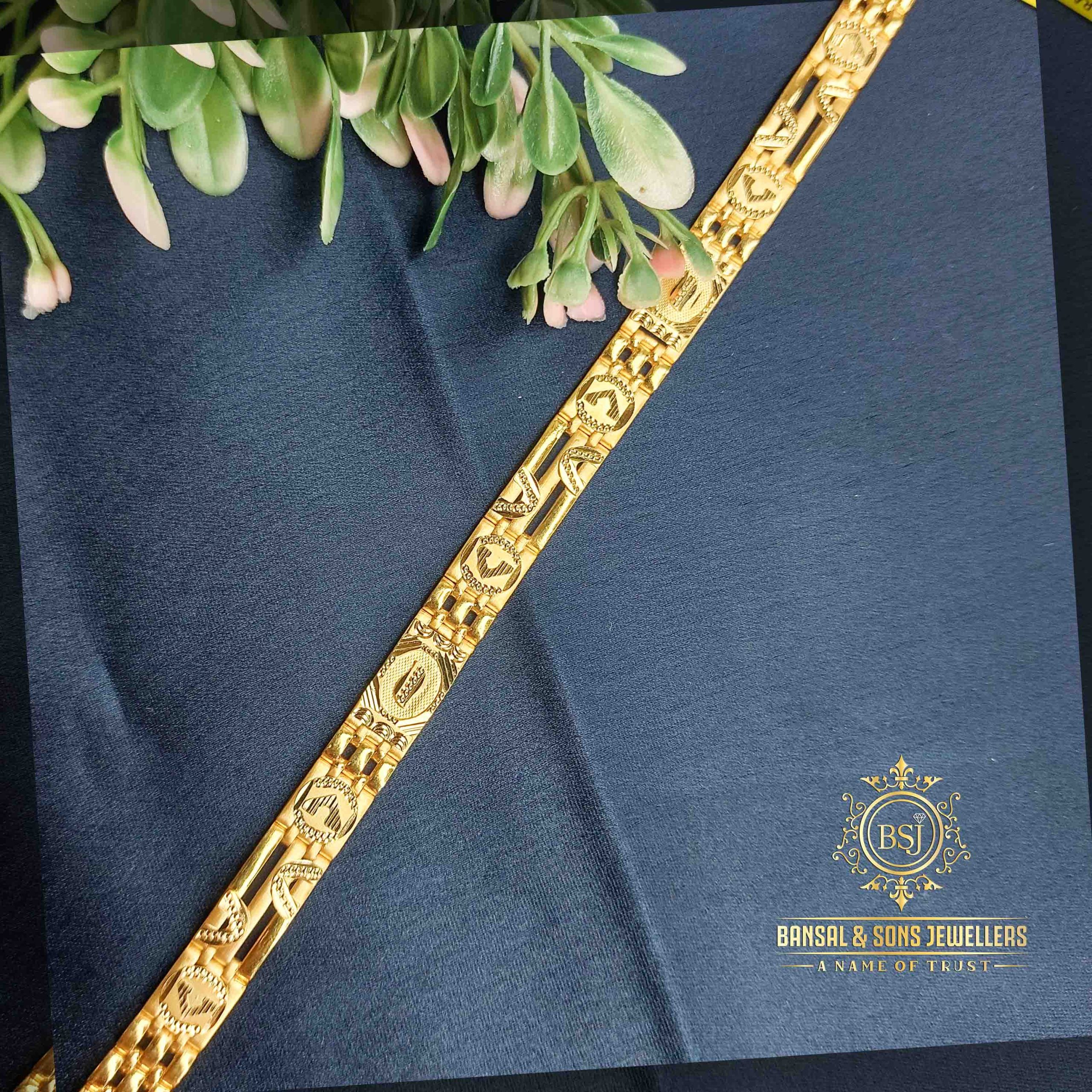 8. Gold gents bracelet