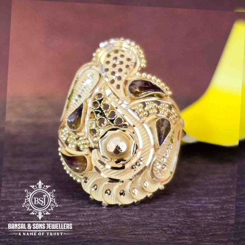 15. Gold coctail ring