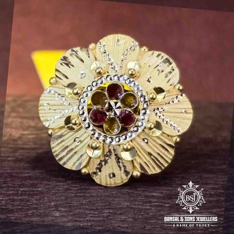 17. Gold coctail ring