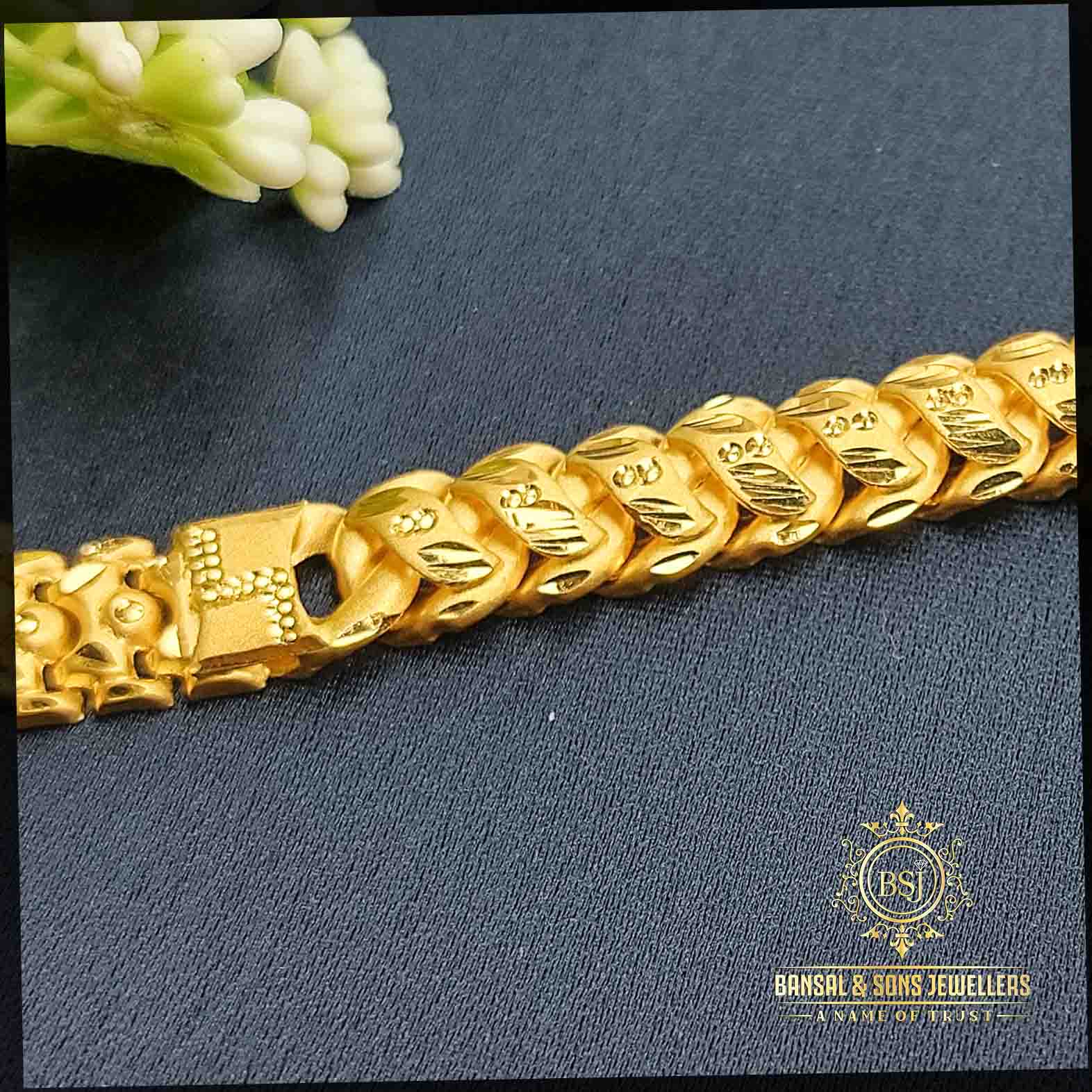 13. Gold gents bracelet - Image 3