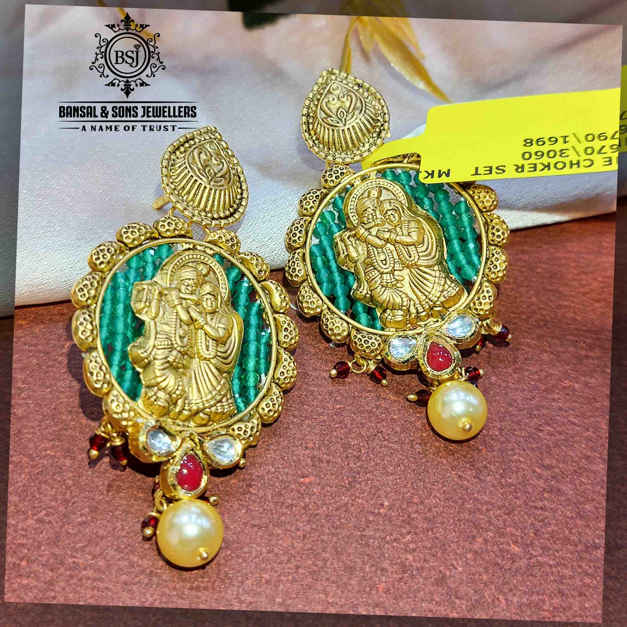 31. Antique choker set - Image 2